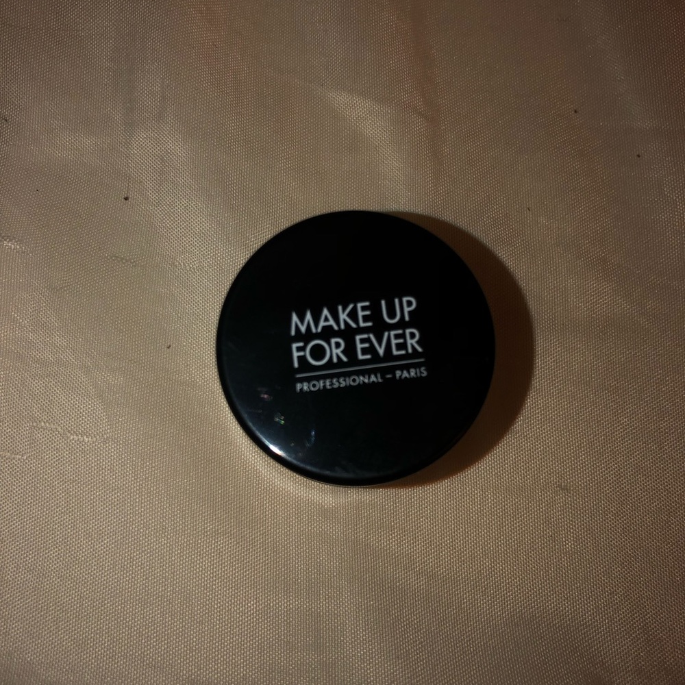 Travel size makeup forever setting powder